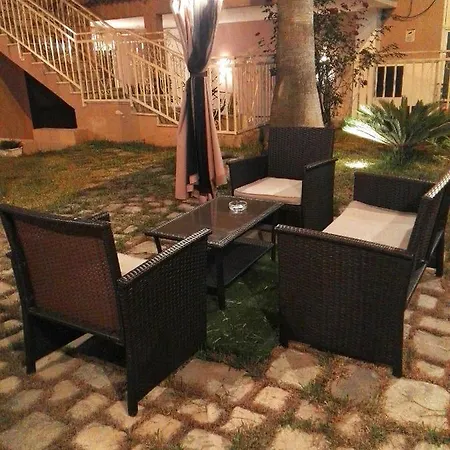 Morfeo Bed & Breakfast 4*